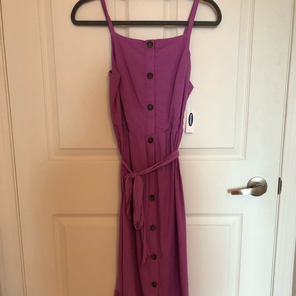 NEW WITH TAGS - Old Navy Maxi dress.